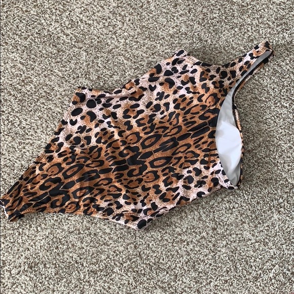 NWOT Cheetah Print One Piece Swimsuit - Picture 2 of 5